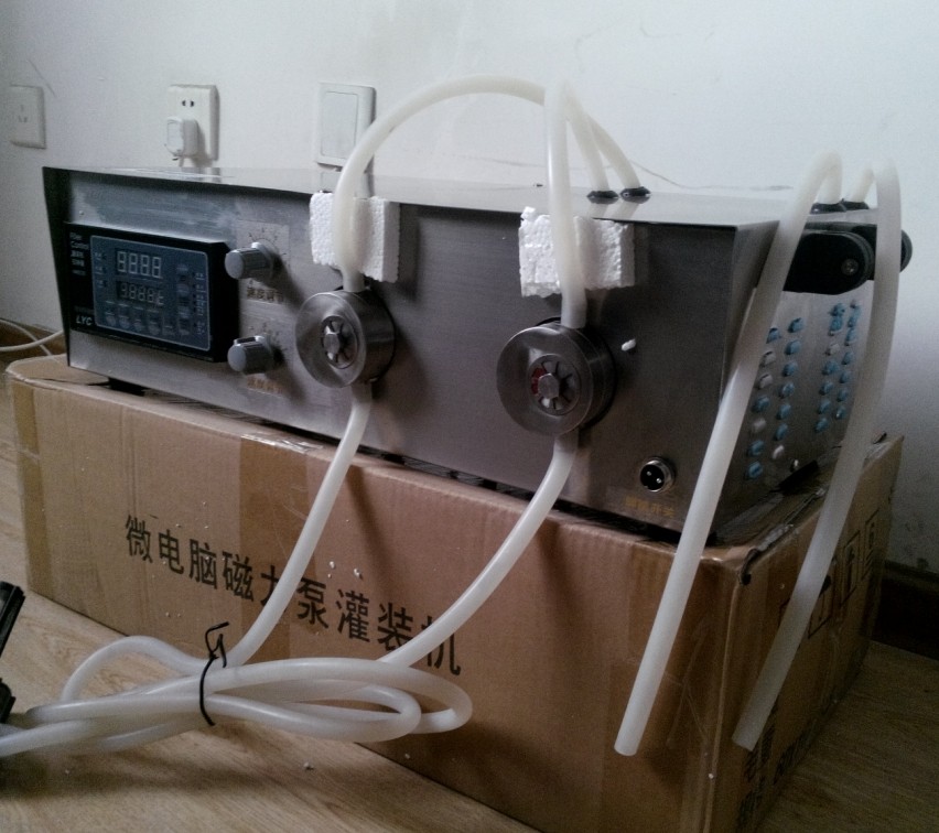 磁力泵灌裝機5.jpg
